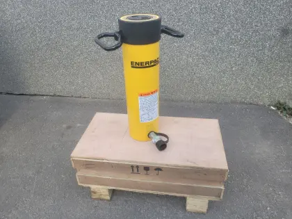 Enerpac Hydraulikzylinder 50 t RC-50T