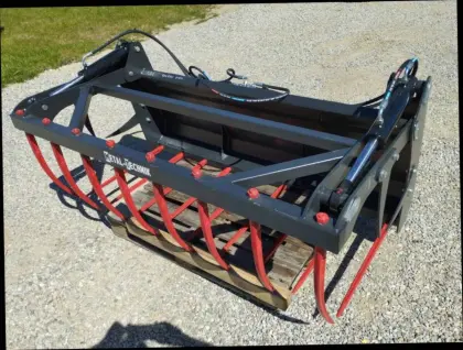 Neue Krokozange, Dung- und Silagegreifgabel, Pelikanschaufel