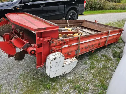 Miststreuer Lindner Aufbaumiststreuer