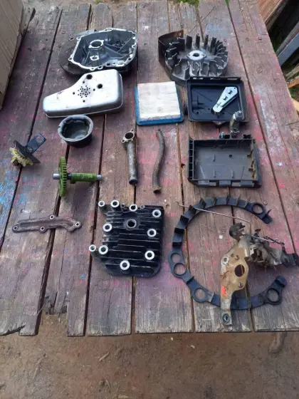 Rasenmäher Restteile Briggs & Stratton Motor