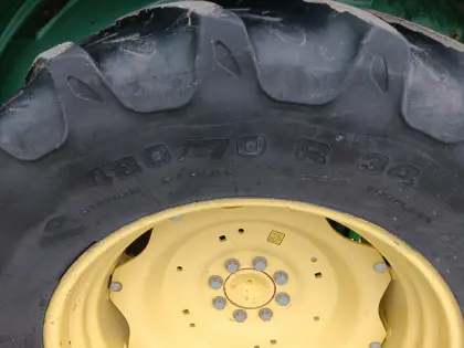 Verkaufe John Deere 5820 Premium