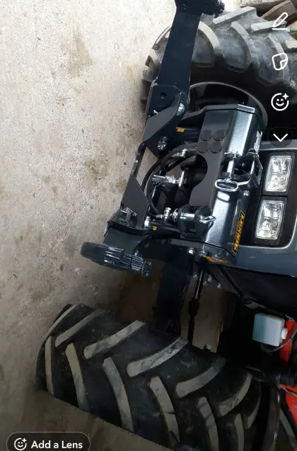 Fronthydraulik Lešnik für Lindner Geotrac 64