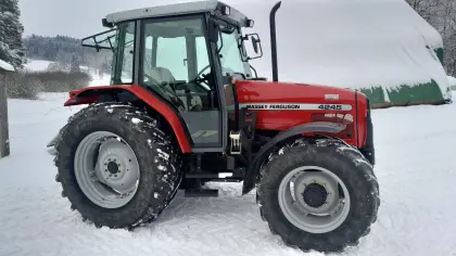 Massey Ferguson 4245