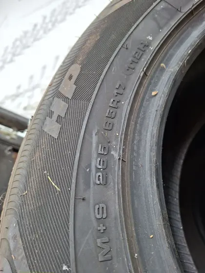 Ganzjahresreifen 265/65R17
