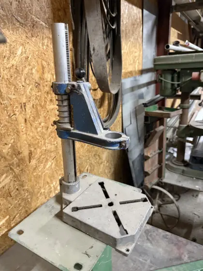 Bohrmaschinenständer