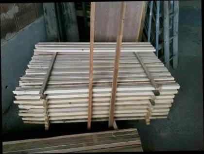 Fichten- und Lärchenstäbe