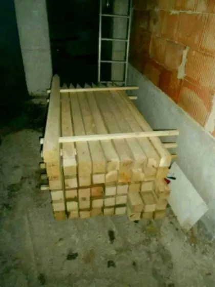 Zaunpfähle Lärche, Eiche, Kastanie