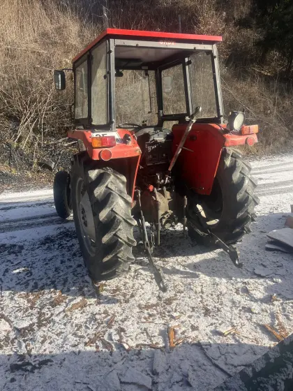 Massey Ferguson 240