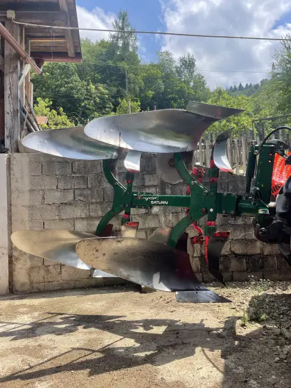 Suche 2/3-Schar hydr. Wendepflug Regent, Lemken, Pöttinger