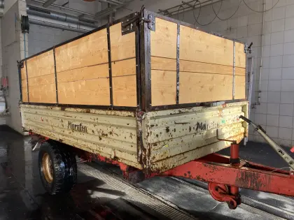 Maraton 3-Seiten-Kipper mit Aufsatzwänden