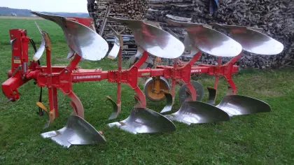 Suche 4-Scharigen VARIO-Pflug