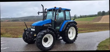 New Holland TS100