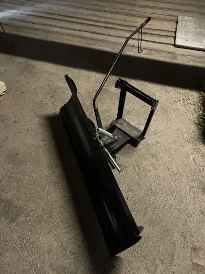 Schneepflug für Rasentraktor Jonsered LT 2115 CMA