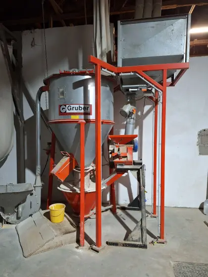 Mahl- und Mischanlage Gruber, Brechmühle und Quetsche