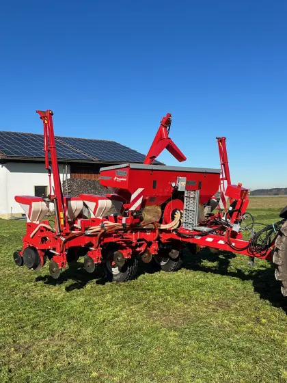 Kverneland Maissägerät Optima HD e-drive 8-reihig