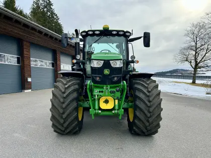 John Deere 6155R