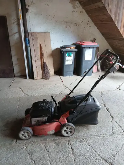 Rasenmäher Jonsered