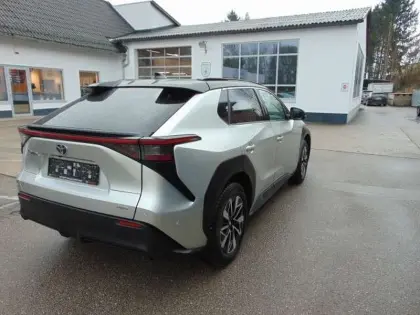 Toyota bZ4X Allrad el. 71,4 kWh Aut. SUV