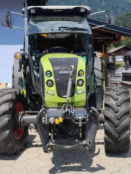 Claas Elios 220