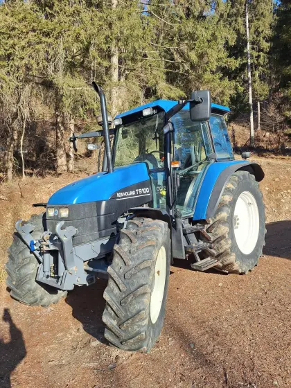 New Holland TS100