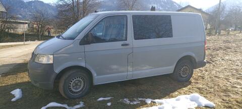 VW T5 Transporter inkl. neuem Werkstatt-Service u. Reinigung