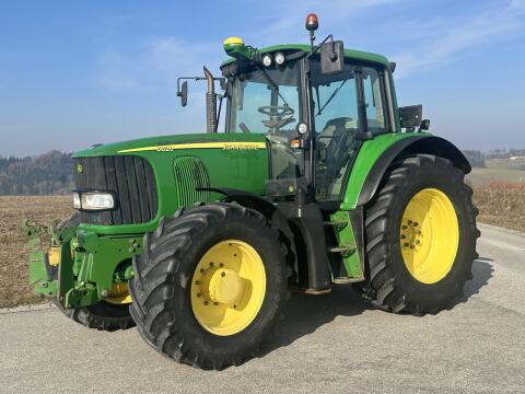 John Deere 6620