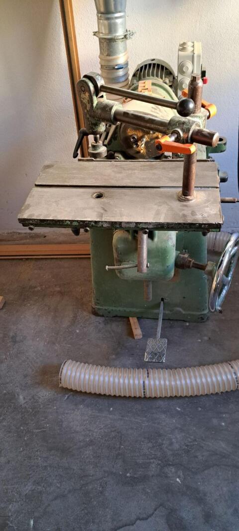 Dornburg Dübelbohrmaschine
