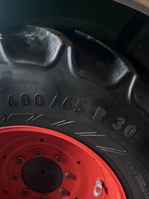 Reifen Continental 600/65 R30 AC 65