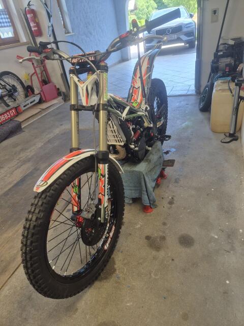 Trial Vertigo Vertikal R3 300ccm Bj. 2021