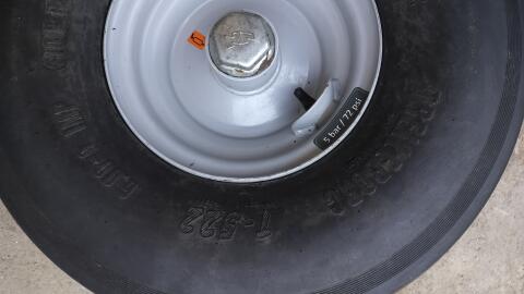 Stützrad inkl. Achse für Amazone/Vogel & Noot Pflüge