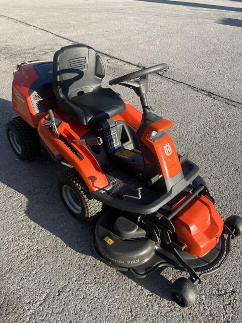 Husqvarna Rider 216 AWD 4x4