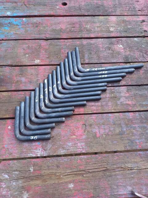 12 mm Rundstahl, 90 Grad gebogen