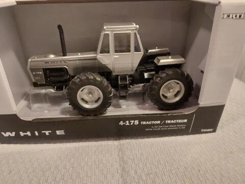 WHITE u. ALLIS-CHALMERS