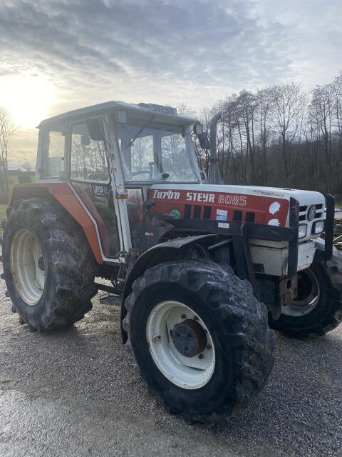 Steyr 8085 Turbo mit Hydrac Frontlader