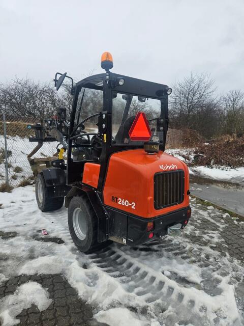 Hoflader Kubota RT 260-2