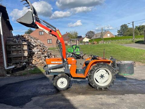 Micro Traktor Kubota B1600