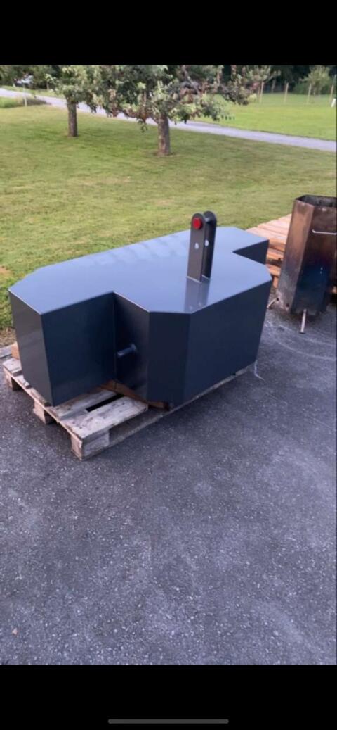 Frontgewicht 1.000 kg, 1.200 kg