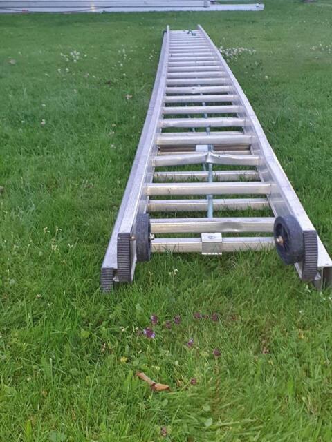 Verkaufe Ausschubleiter 2x23 Sprossen