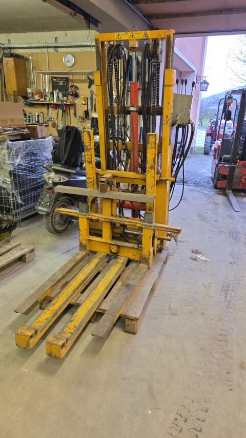 Heckstapler Aedes Boxlift N1000