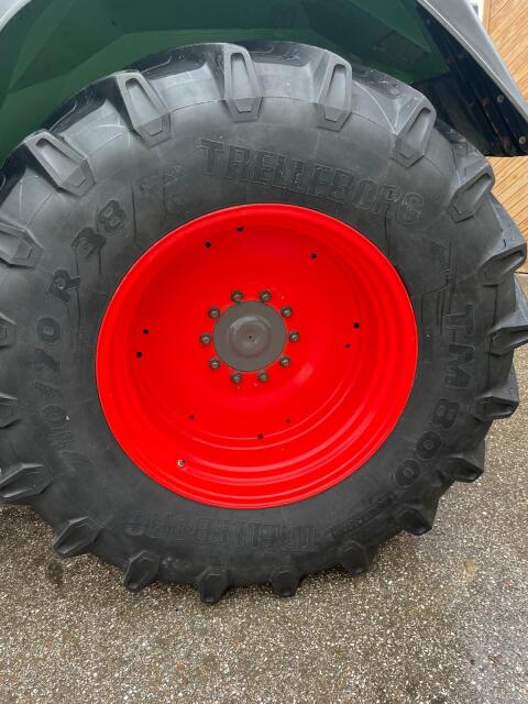 Reifen 710/70R38