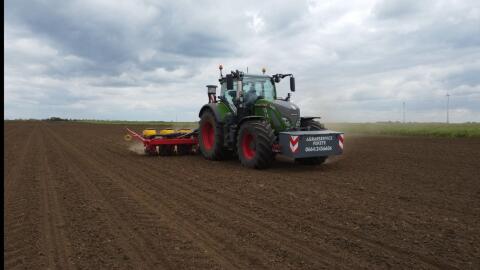 Anbau mit Väderstad Tempo