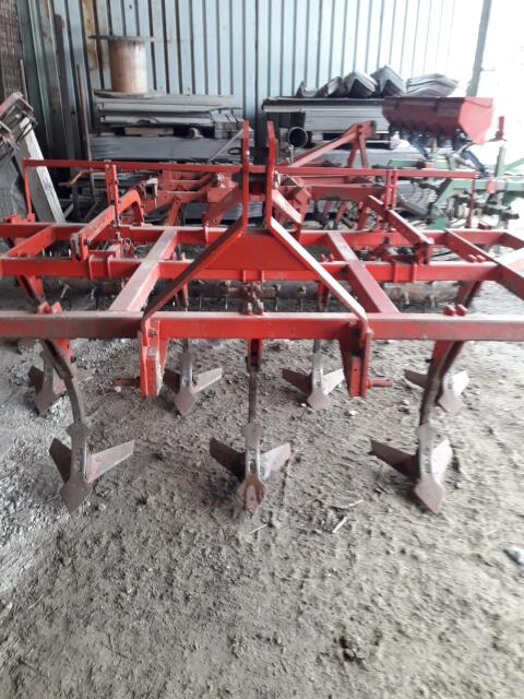 Pöttinger Flügelschar-Grubber