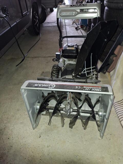 Schneefräse Lumag Benzin