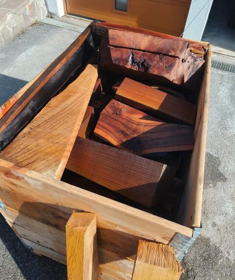 Edelhölzer Edelholzreste