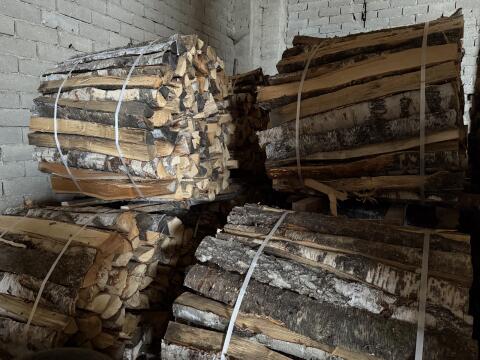 Birkenbrennholz, trocken gelagert