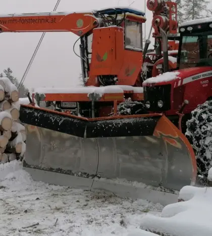 Hauer SRS2-3000 Schneepflug