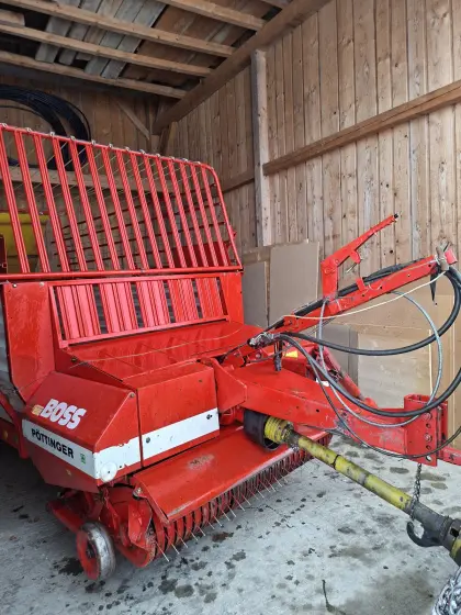 Ladewagen Pöttinger Boss