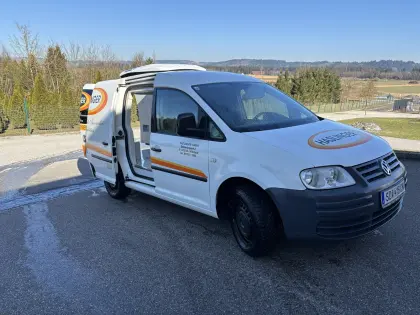 VW Caddy mit Kühlaufbau
