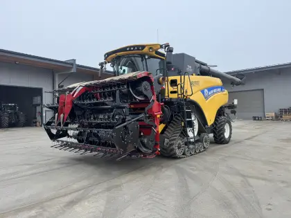 New Holland CR 8.90