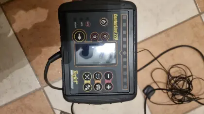 Spurführung Teejet Centerline 220